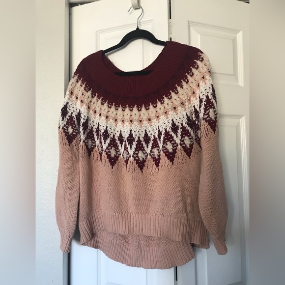 Express Isle cute sweater - Picture 1 of 3